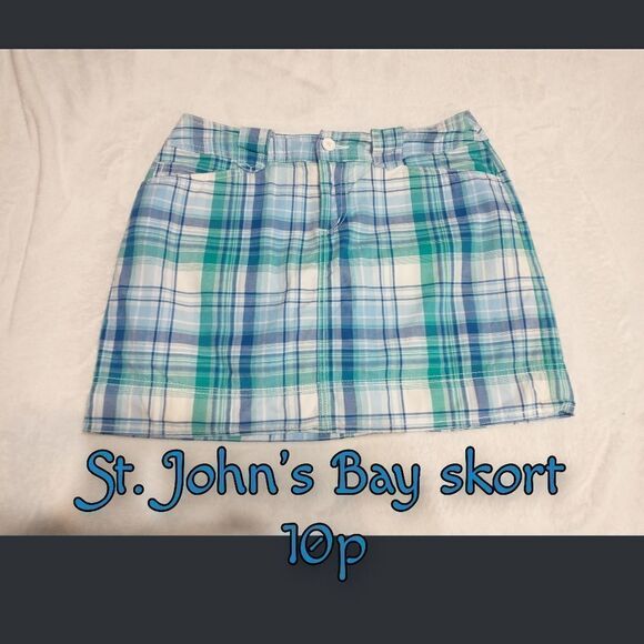 St John's Bay blue plaid skort with pockets - Picture 1 of 8